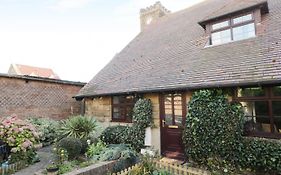 Glebe Hall Apartment